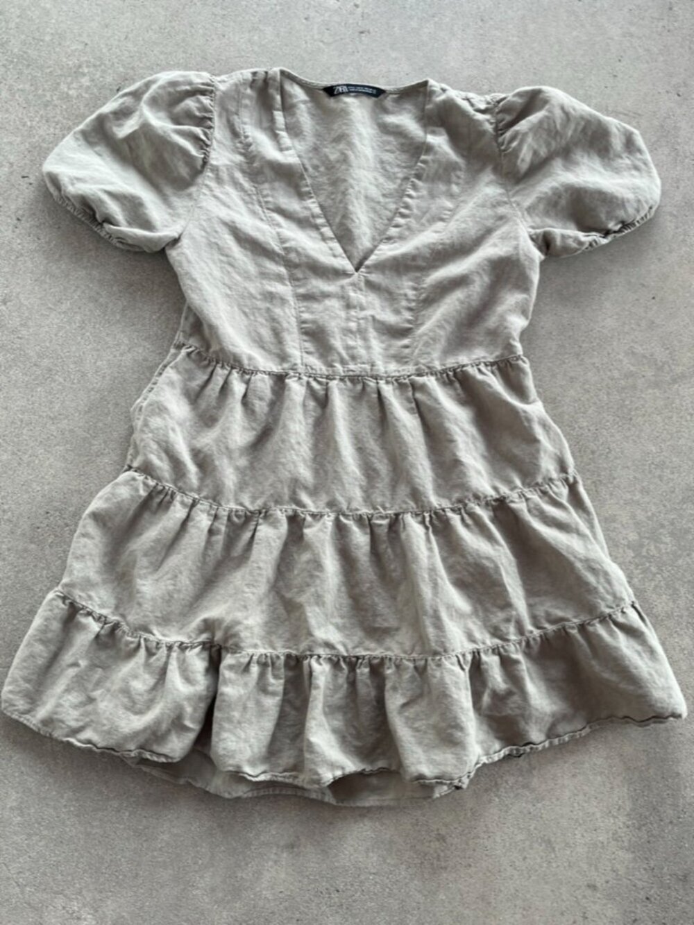 Zara Linen Blend Puff Sleeve Dress Size M Sage Green Tiered Mini Dress - Picture 2 of 6